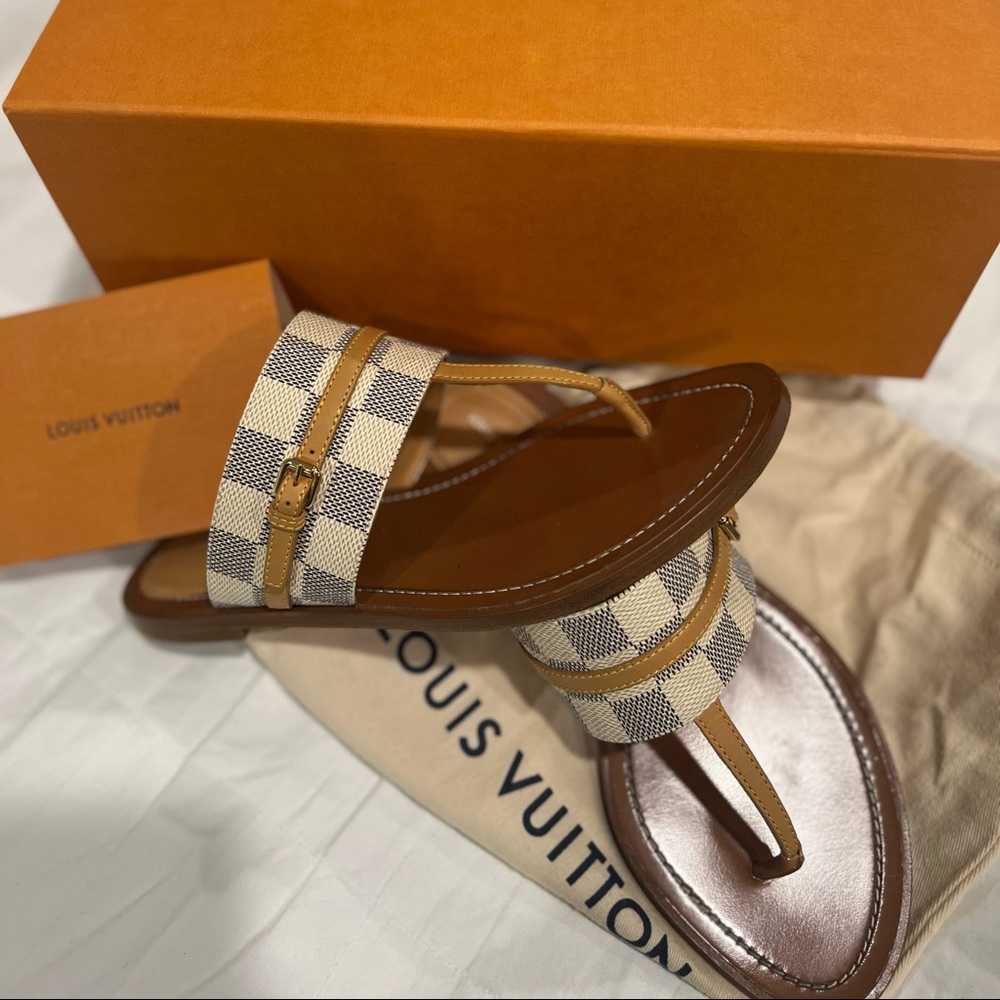Louis Vuitton Sandals